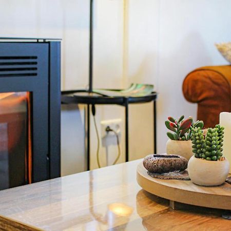2 Bedroom Awesome Home In Udenhout ภายนอก รูปภาพ