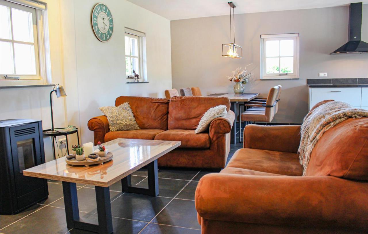 2 Bedroom Awesome Home In Udenhout ภายนอก รูปภาพ